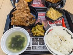 -犟骨头排骨饭•大骨面(弘阳广场店)