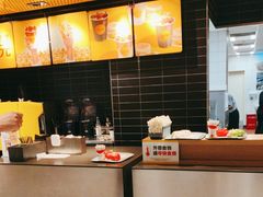 -麦当劳(中山公园龙之梦店)