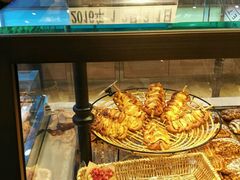 -巴黎贝甜(大宁国际商业广场店)