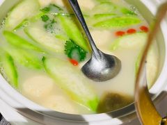 自制鱼腐胜瓜汤-鹊玥·粤菜小馆(汇智国际商业中心店)
