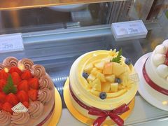 -花花卷卷·鲜食蛋糕(静安久光百货店)