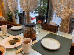 -丝路天山酒店(国际大巴扎店)