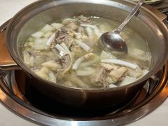 -喃喃椰·糟粕醋·椰子鸡火锅(七堡花园店)