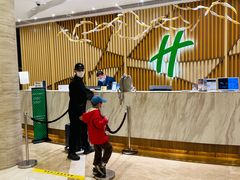 -上海虹桥君丽假日酒店(娄山关路地铁站店)