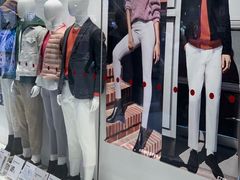 -优衣库(南京建邺万达广场店)