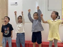 -猴有戏教育戏剧·音乐剧·主持口才·演讲朗诵辩论(环球港华师大校区)