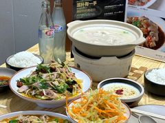 -叁煨蹄花·下饭盐帮菜(人民广场店)