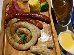 莫斯科烤肠拼盘-俄士厨房(时代天街店)
