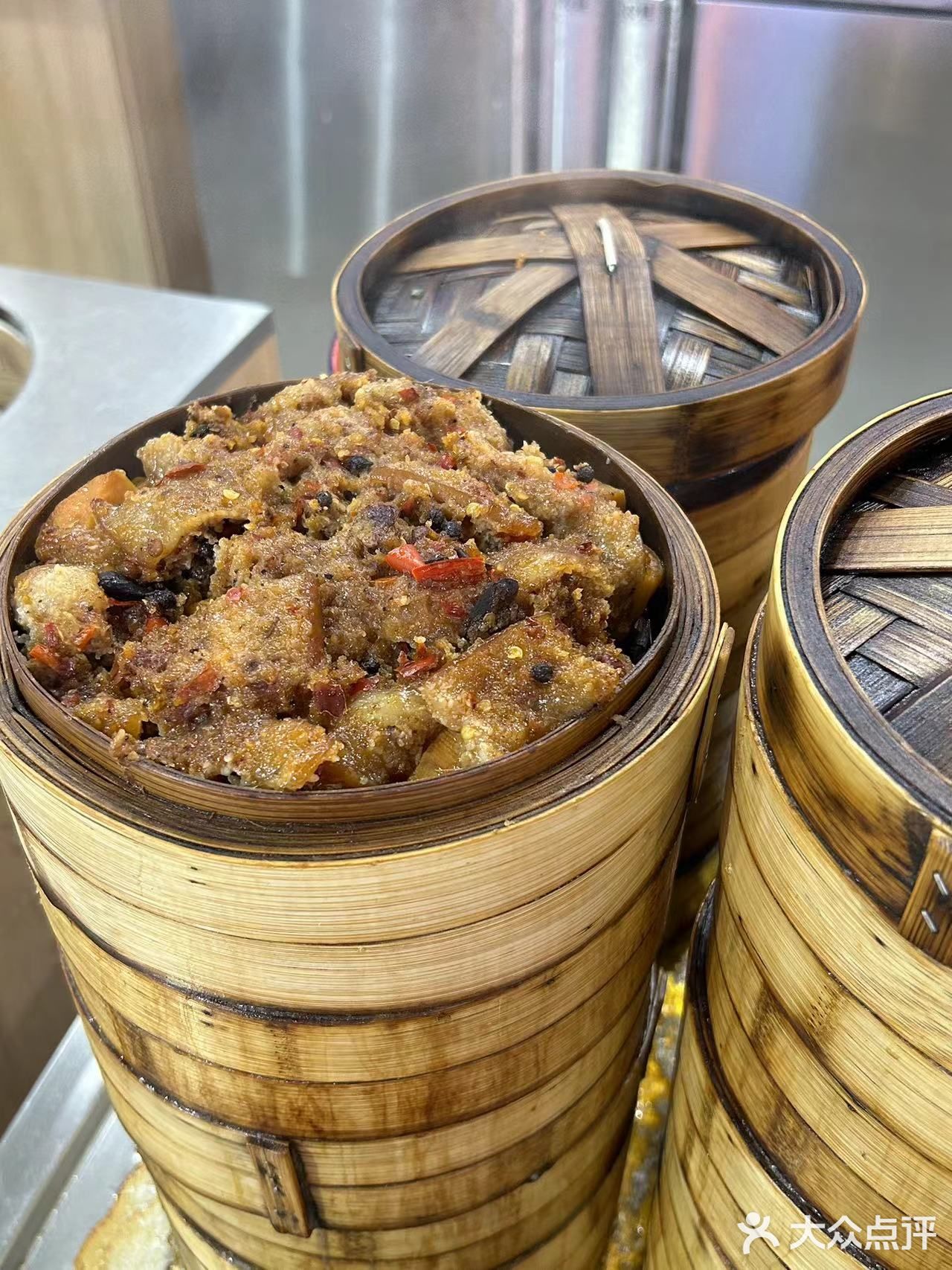 一口下去简直爱上,都给我去吃啊!老地方豆花香江湖菜