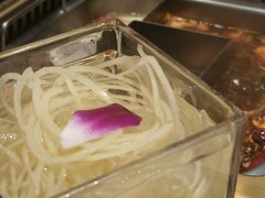 -东巴人鱼豆花火锅(幸福街店)