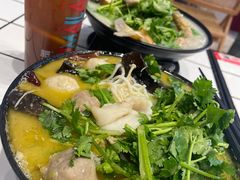 -肥汁米蘭香港米线(长宁来福士店)