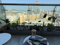 -luutosa  cafe & tea 鹿兔山