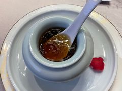 桃胶鸡头米官燕-RIVIERA 松鹤楼(外滩店)