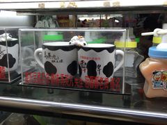 -六合夜市