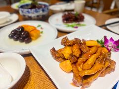 -翠山·映月湖景餐厅(映月湖公园店)