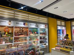 -泡泡玛特POPMART(杭州乐堤港店)