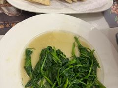 -渝悦情·新派川菜(建国门店)