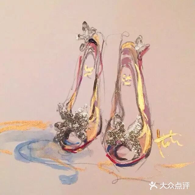 美女的服装手绘作品，又一次被震惊了🍃🍃