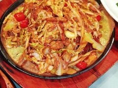 铁板包菜粉丝-听涛雅苑百味饺子老家菜馆