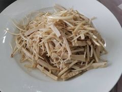 -天乐农家鱼头王(天目湖店)