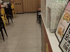-德克士(车站路店)