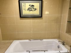 -江门新会碧桂园凤悦凤凰酒店(万达广场店)