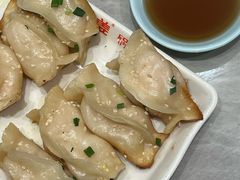 -小姜锅贴(凤凰街店)