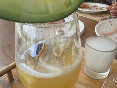 -Mark&Mars Restaurant