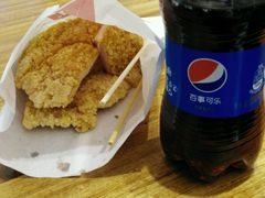 -澳门街美食城(世界城光谷步行街店)