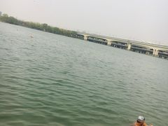 -灞河西岸滨河公园