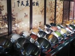 -牛里牛气· 榴莲海鲜鲜牛肉自助火锅·烤肉(横岗店)