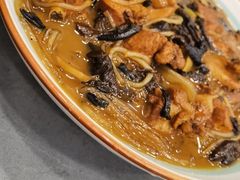 东北小鸡炖蘑菇-东北农家小院(定西路店)