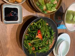 -马来西亚肉骨茶汤·招牌螃蟹·烧鸡·呷喱吧吧(海上世界店)