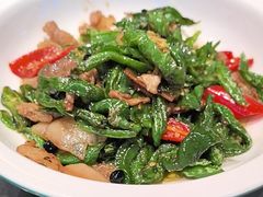 -川流不息·地道川菜·小龙虾(松东路店)