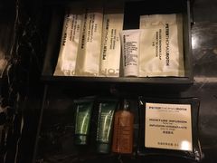 -中山利和希尔顿酒店