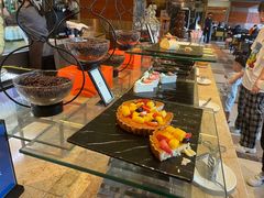 -大中华希尔顿酒店-念自助餐·嗨啤·小龙虾