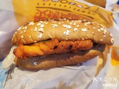 果木香风味火烤鸡腿堡-汉堡王(天津鲁能店)
