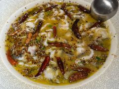 经典黑鱼酸菜鱼-新太二·鲜料川菜(晶耀前滩店)