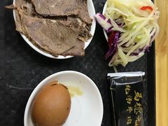 -马德元纯汤牛肉面(太奥广场店)