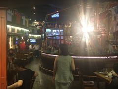-皇冠自酿啤酒坊(中国红街5号楼店)