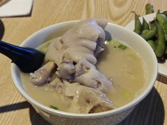 -雷祖芳老妈蹄花店