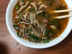 -春雨羊汤店(广开四马路总店)