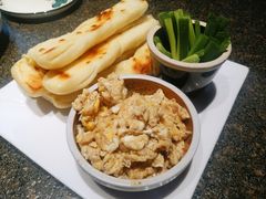 虾酱卷子-渔民船说·北塘海鲜·天津菜·海肠捞饭(北塘古镇店)