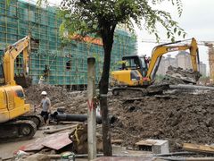 -浦江万达停车场