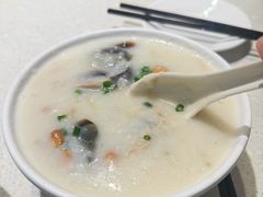 -香港新发烧腊茶餐厅(书城店)