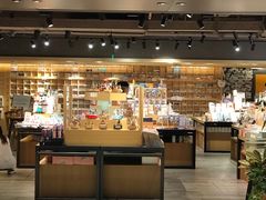 -猫的天空之城概念书店(苏州诚品店)