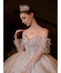 -艾米婚纱&婚礼策划