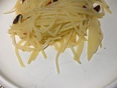 -绿茶餐厅(同成街华联店)