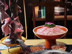 -谭公鱼头·鲜鱼火锅·小龙虾·江湖菜(秀沿路店)