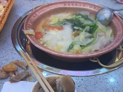 -阿婆情腊排骨火锅(金虹路店)